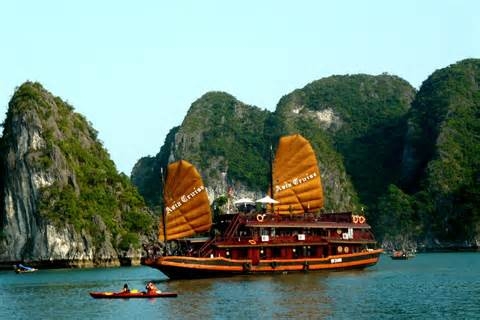Tour Đà Nẵng - Nình Bình - Nghệ An - Hạ Long